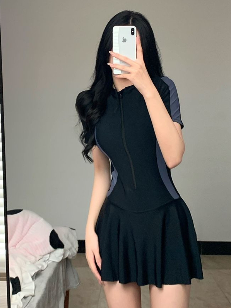 2026 New Women's Modest One Pi - огляд і ціна Swimsuit One Piece